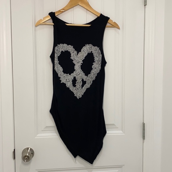 Annianna Tank Top - Picture 1 of 1